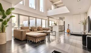 Foto de Loft de diseño con doble altura junto a Tribunal