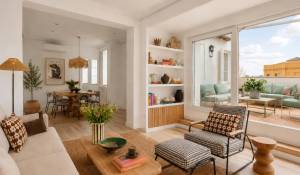 2-bed penthouse with terrace in Lista, Salamanca
