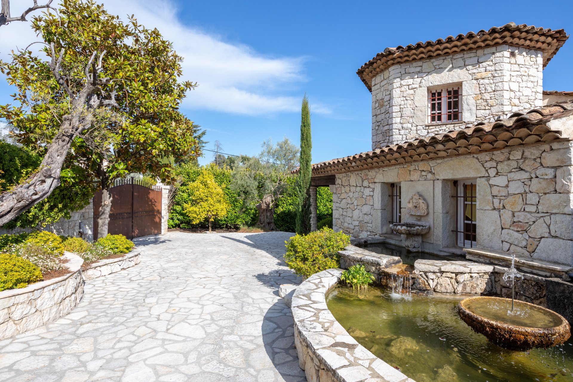 Anuncio Venta Casa de campo Vence (06140), 11 Habitaciones