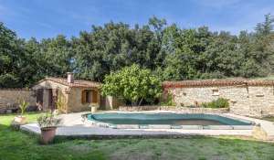 Venta Casa Gordes