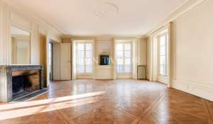 Venta Palacete Versailles