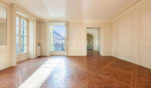 Venta Palacete Versailles