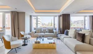 3-bed apartment with terrace on Castellana in Castellana, Salamanca