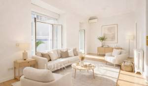 Encanto clásico y jardín privado en una residencia única